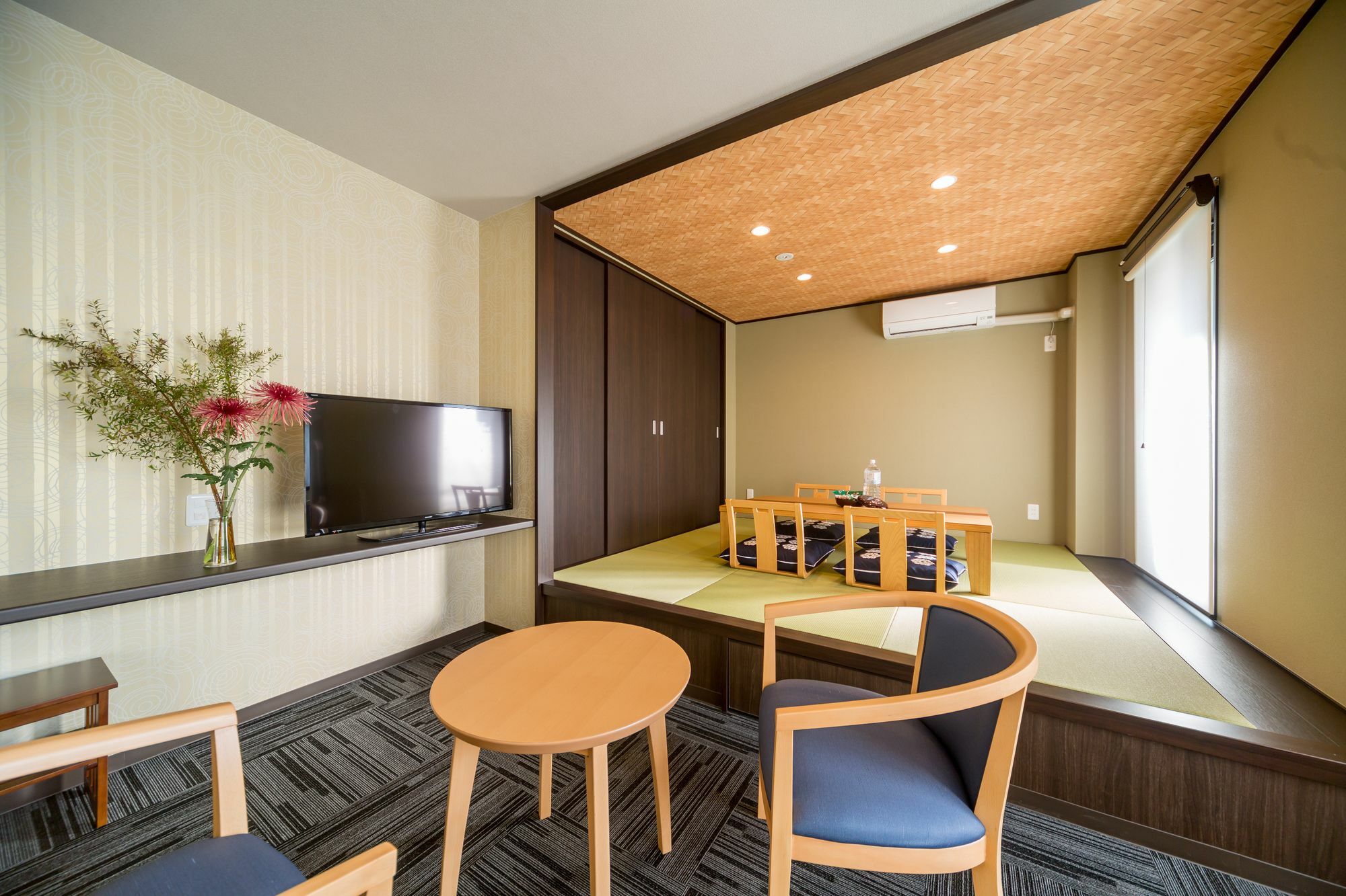 Apartment Resi Heian Sakura Kyoto